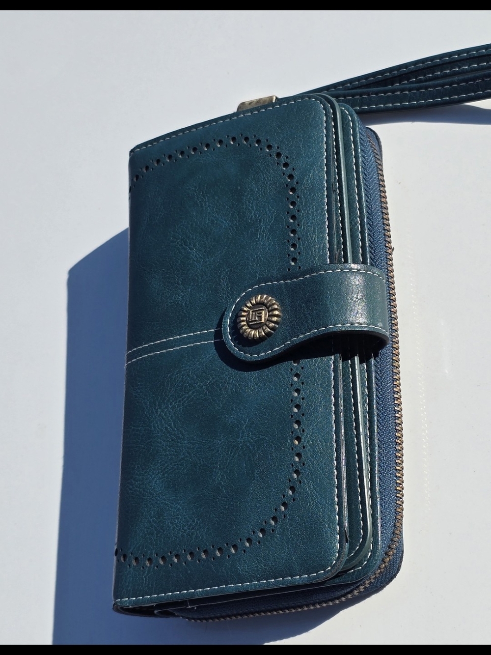 Vintage Peacock Blue Genuine Leather Large Bifold Wallet Wristlet Clutch RFID